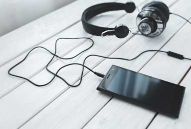 离美加墨世界杯开幕还有9个月，义乌商户已接到不少订单