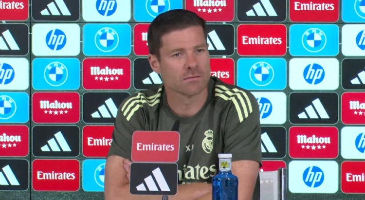 澳门金沙娱乐在线-阿隆索：我们请求推迟比赛未果；马斯坦托诺把梅西当偶像很合逻辑